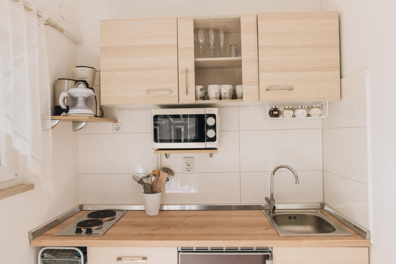 Apartmani Marina Poreč Exteriör bild